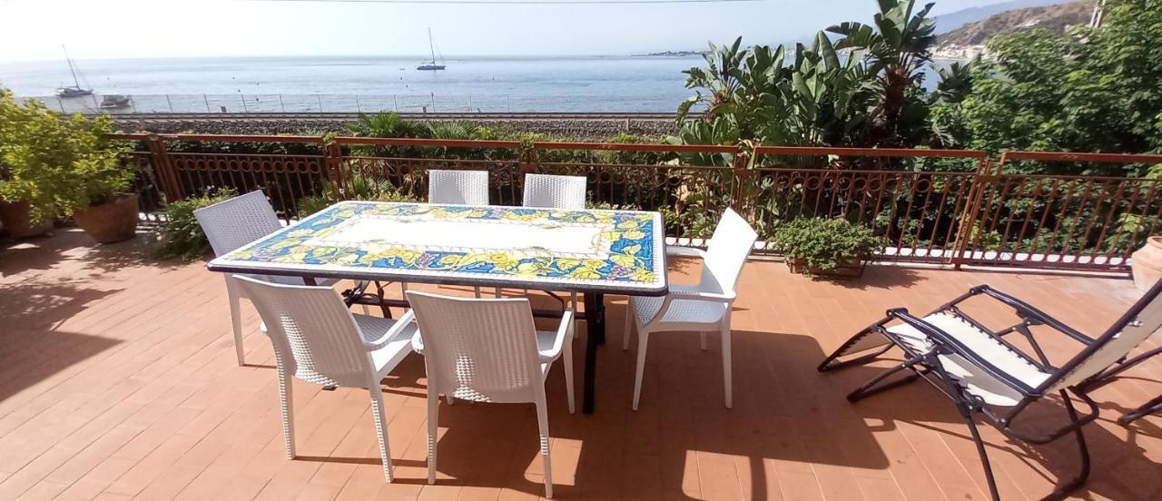 White Lotus Apartment Taormina Exterior photo