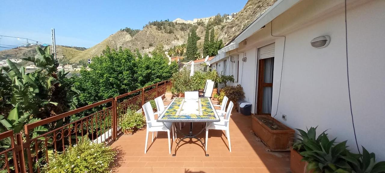 White Lotus Apartment Taormina Exterior photo