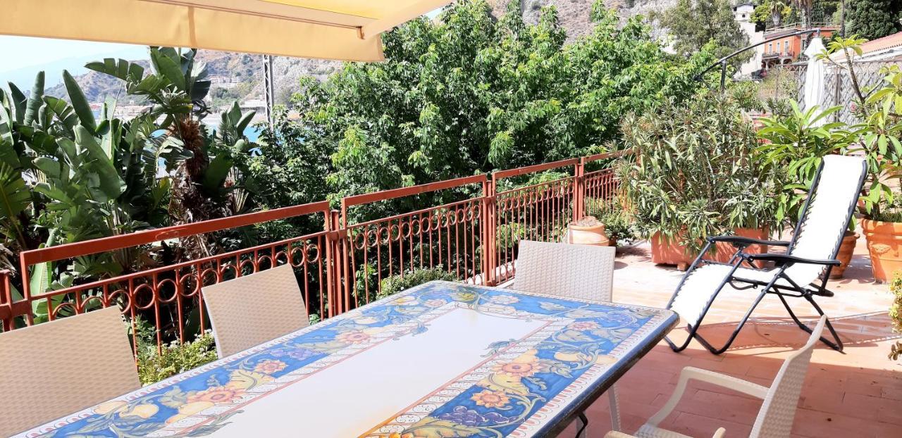 White Lotus Apartment Taormina Exterior photo